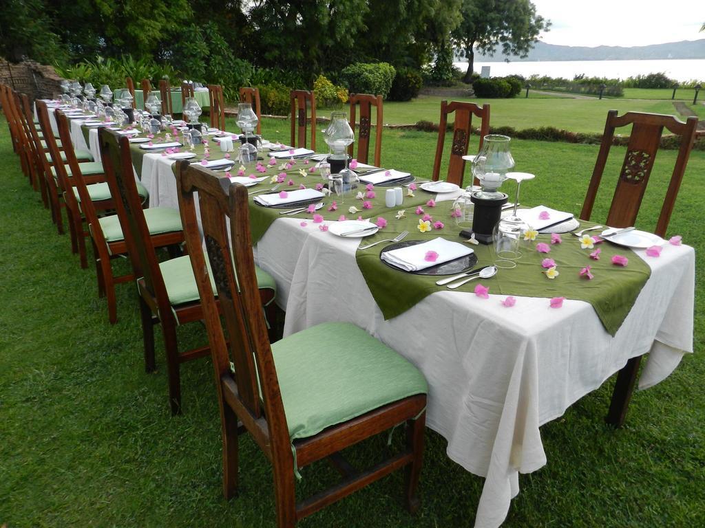 Bagan Thiripyitsaya Sanctuary Resort Exterior foto
